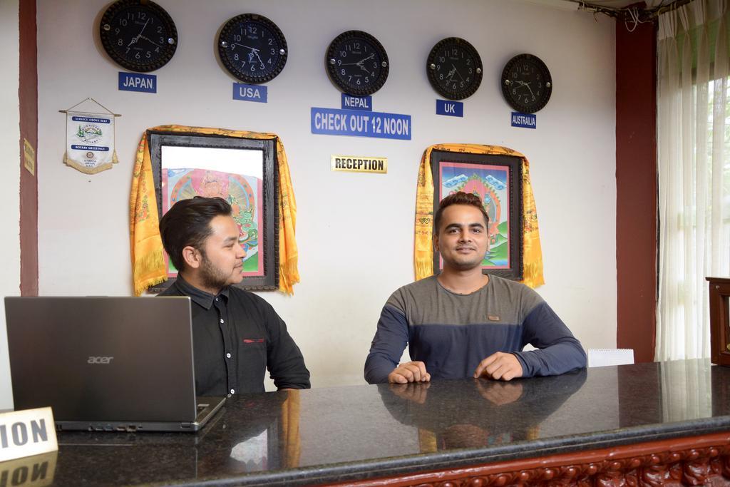 Hotel Silver Home Katmandu Dış mekan fotoğraf