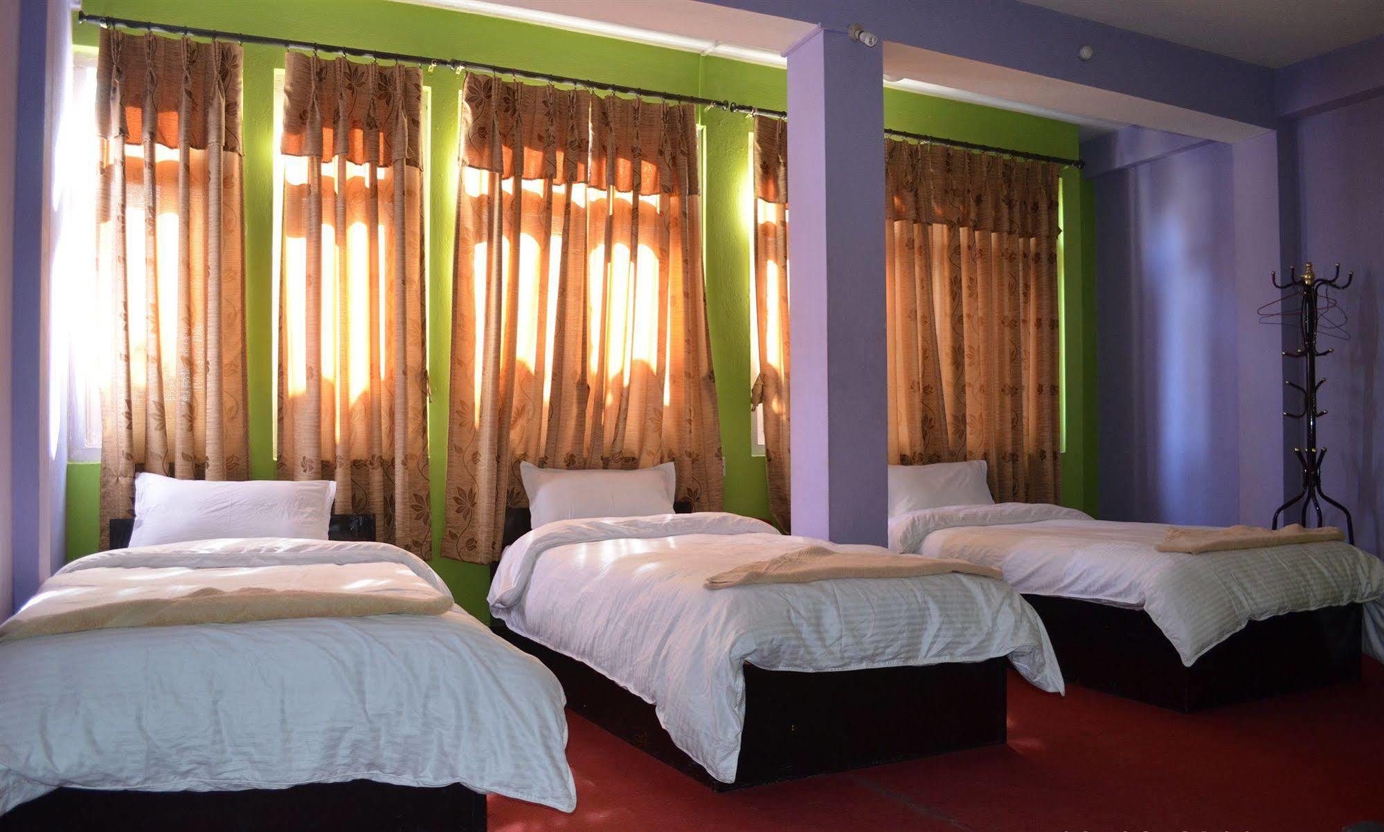 Hotel Silver Home Katmandu Dış mekan fotoğraf